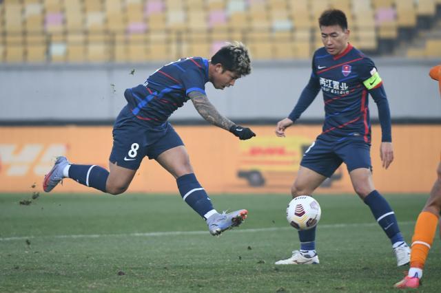 【揭秘】足协为何暂时解除三家俱乐部禁令？